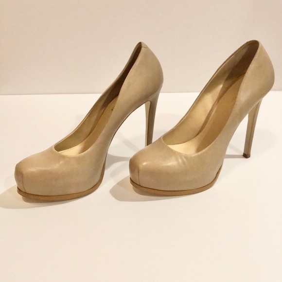 Pour La Victoire Heels - Picture 2 of 13